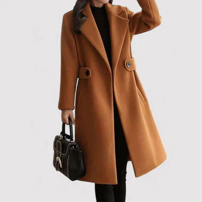 Leila | The Gracefully Belted Coat