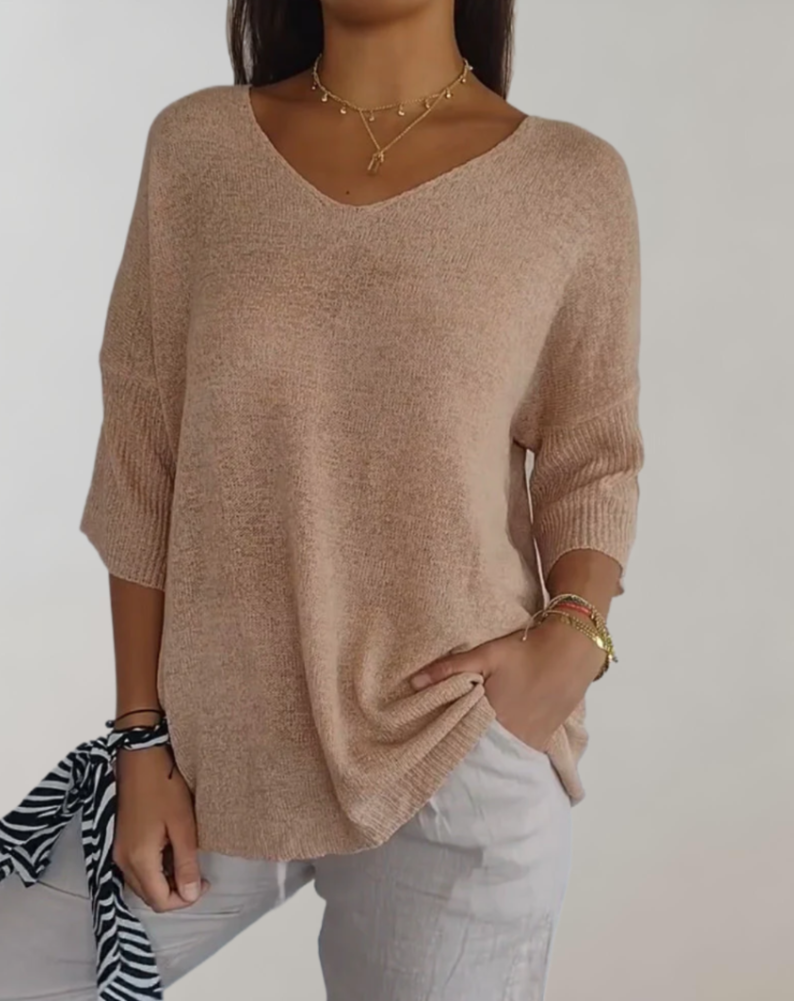 Margot - Knitted V-Neck Top